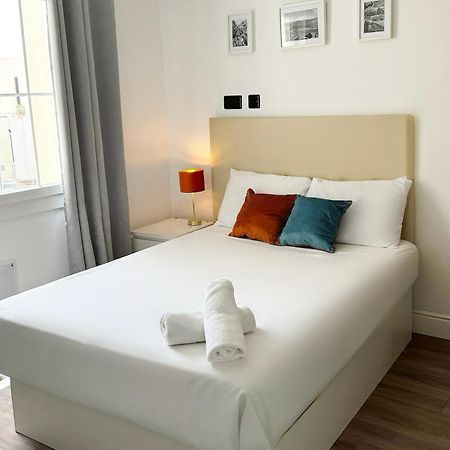 Central Penthouse Double Room Ensuite - Grand Central House Cebelitarık Dış mekan fotoğraf