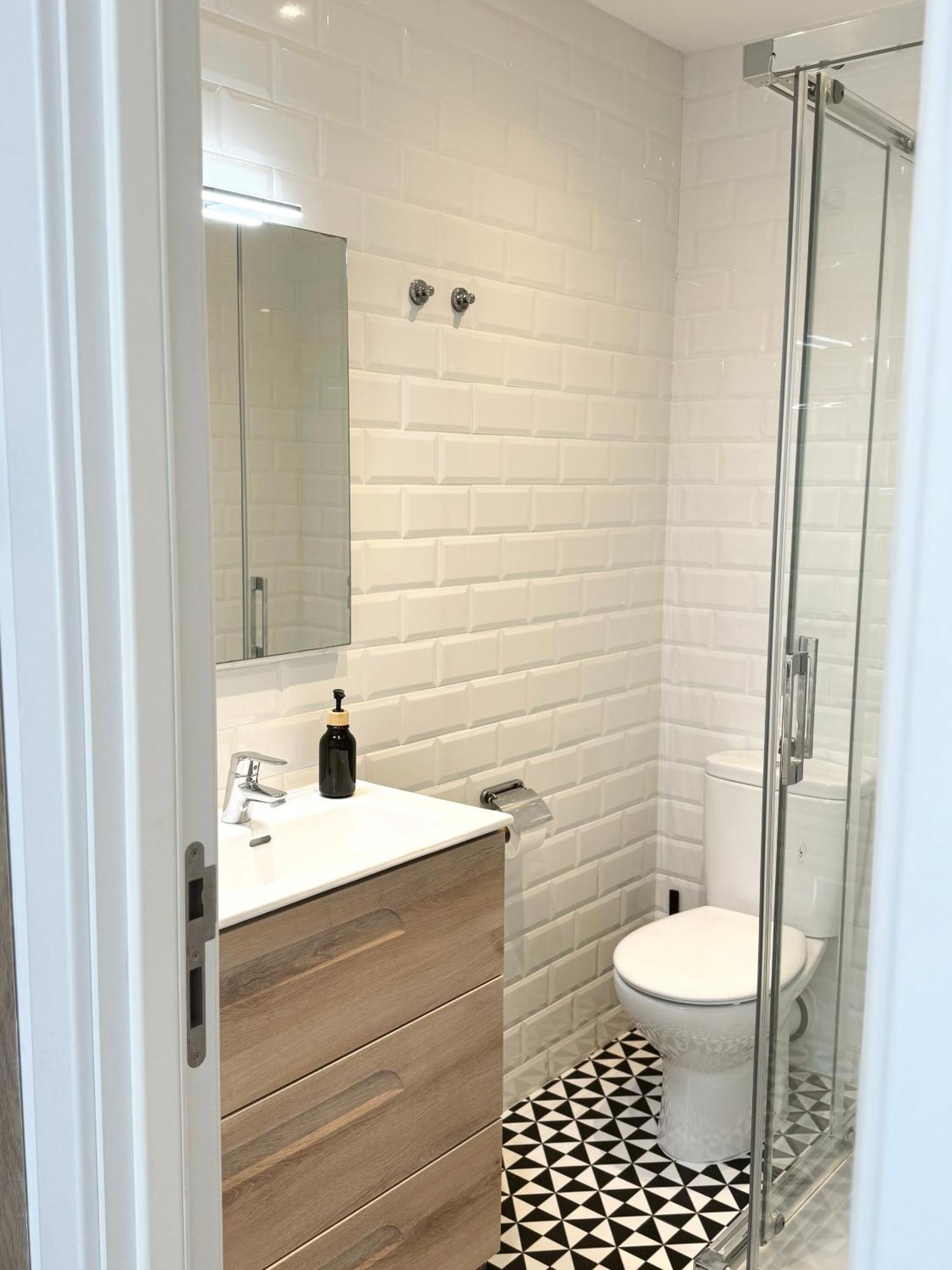 Central Penthouse Double Room Ensuite - Grand Central House Cebelitarık Dış mekan fotoğraf